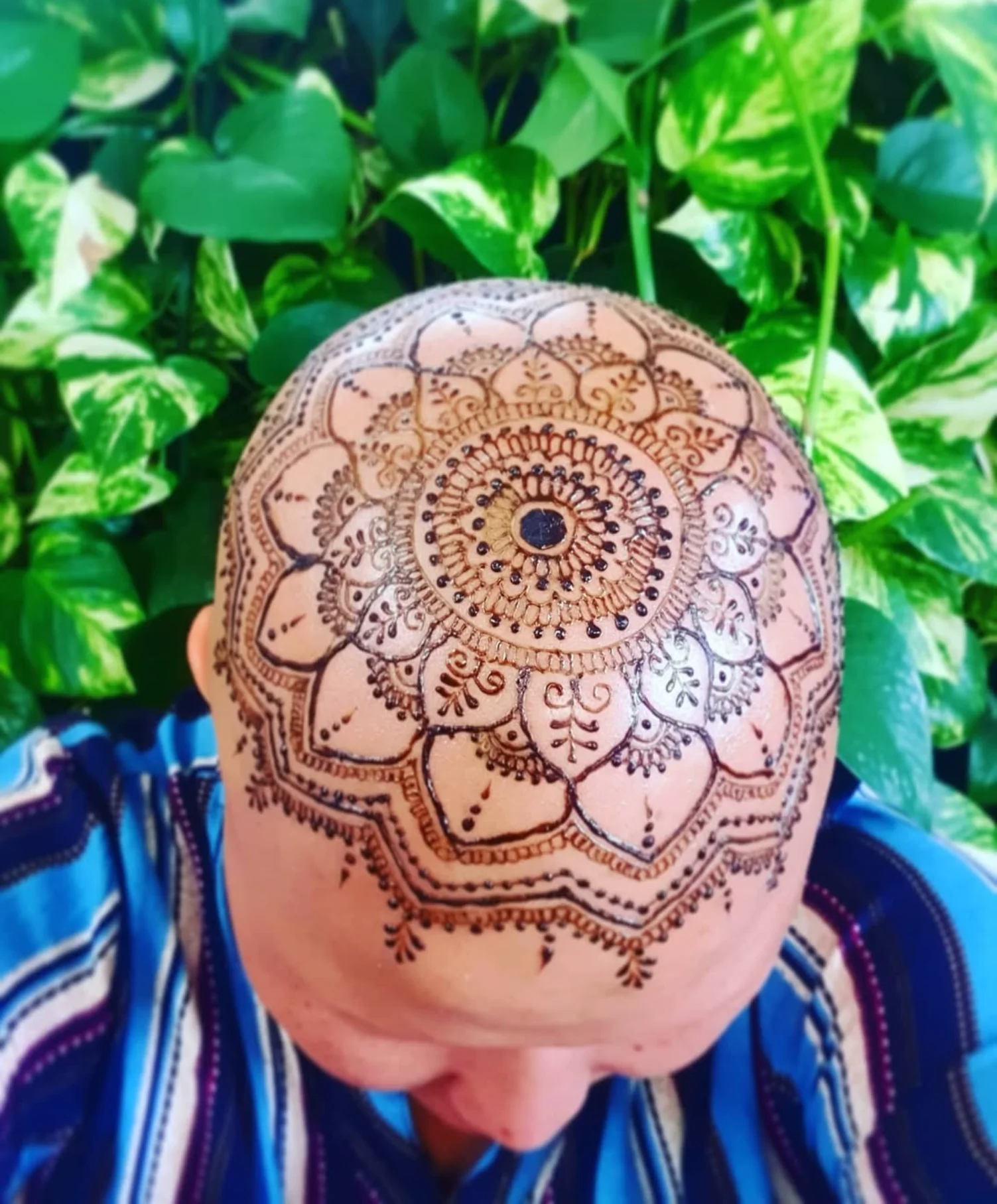 Henna Artistry by Veena